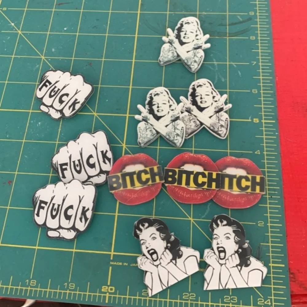 SALE brooch/pin Bundle. 11 pin bundle. Pop art